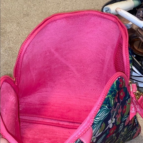 Lily Pulitzer Laptop Case! - Picture 2 of 4